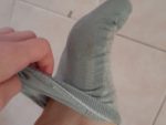 Calzino odoroso - Appena tolto dal mio piccolo piedino sudato dopo lo sport ;)